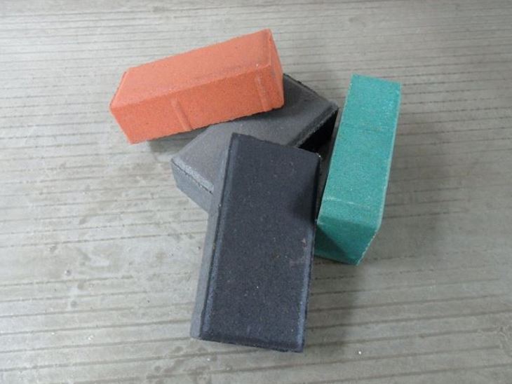 建菱磚